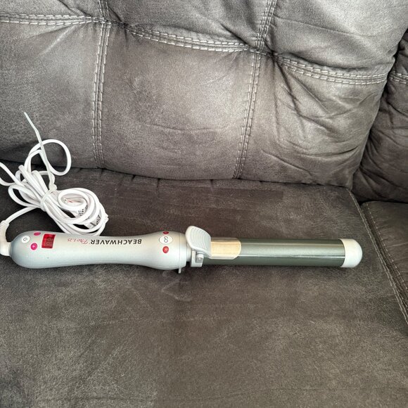 Beachwaver Pro 1.25" Rotating Curling Iron With Digital Display - Picture 1 of 8